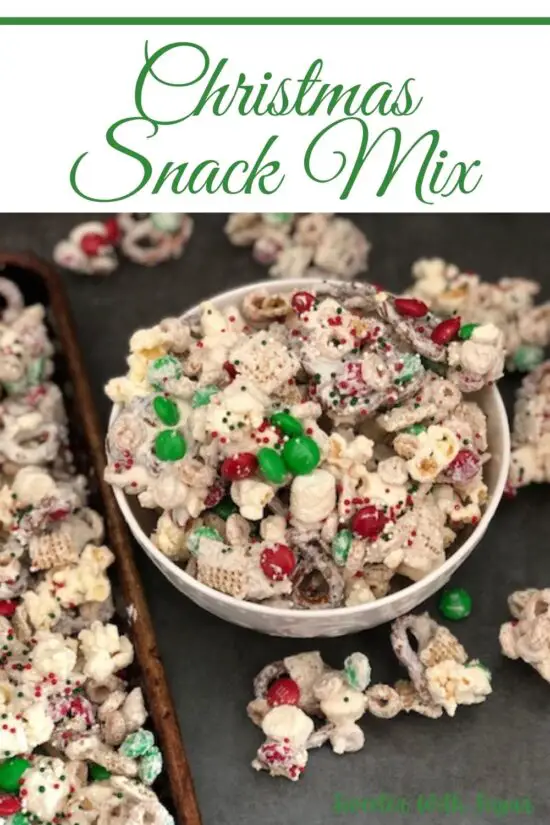 Christmas Snack Mix