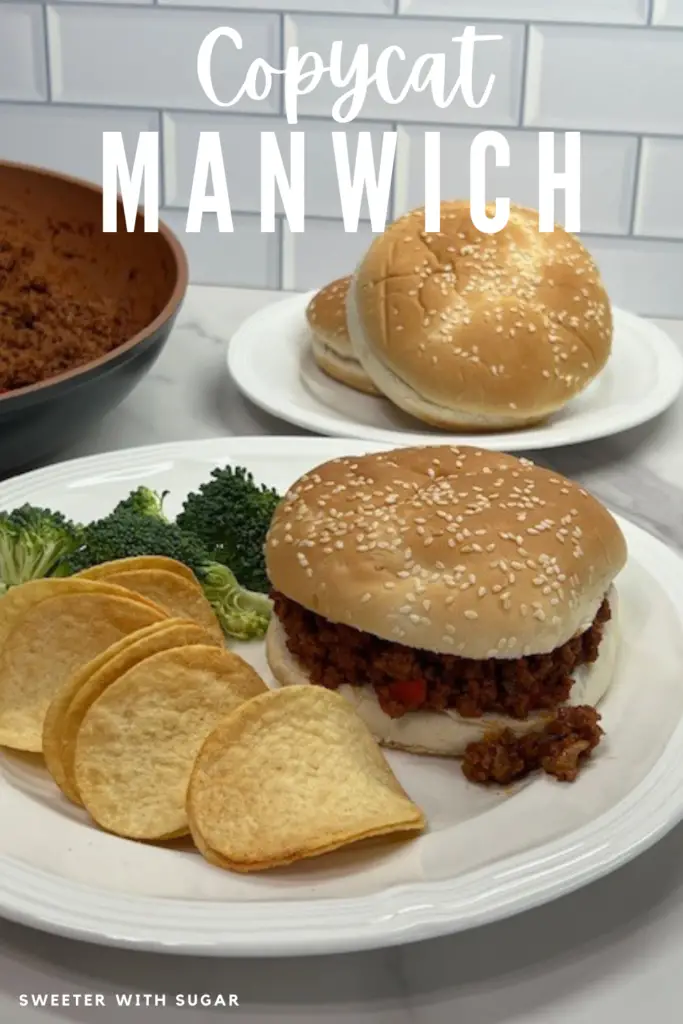 Copycat Manwich Sloppy Joes are an easy dinner recipe idea that the whole family will love. These sloppy joes are meaty and flavorful. #Manwich #SloppyJoes #GroundBeefRecipes #EasyDinners