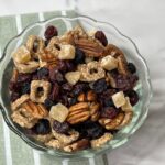 Cracklin' Oat Bran Trail Mix